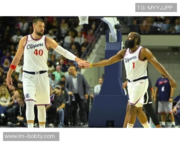 莱昂纳德明日复出哈登在缺席期间展现惊人状态场均32分引关注