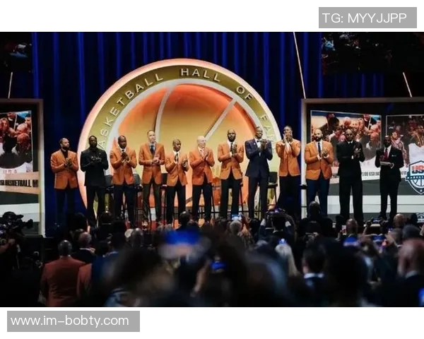 詹姆斯强调球队需在阵容齐整前全力以赴扭转颓势不求外界怜悯